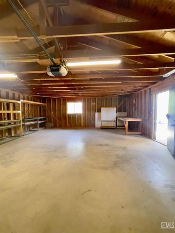 21401 Madre Street, Tehachapi, CA 93561