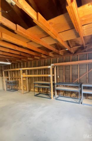 21401 Madre Street, Tehachapi, CA 93561