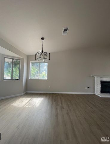21401 Madre Street, Tehachapi, CA 93561