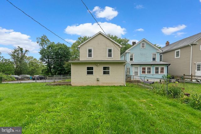 810 KNOXVILLE RD, Knoxville, MD 21758