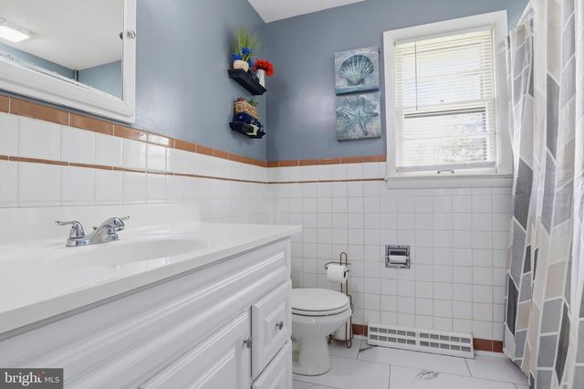 2330 REDWOOD RD, York, PA 17408