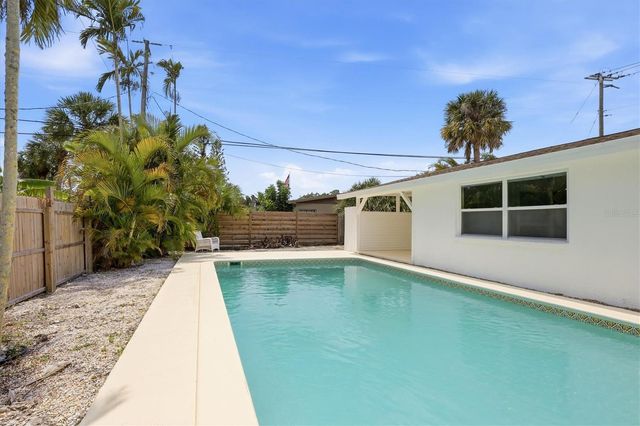 761 S VENICE BOULEVARD, Venice, FL 34293