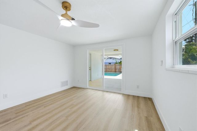 761 S VENICE BOULEVARD, Venice, FL 34293