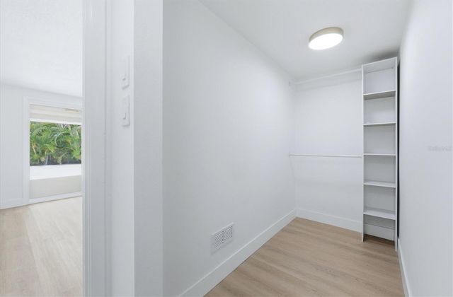 761 S VENICE BOULEVARD, Venice, FL 34293