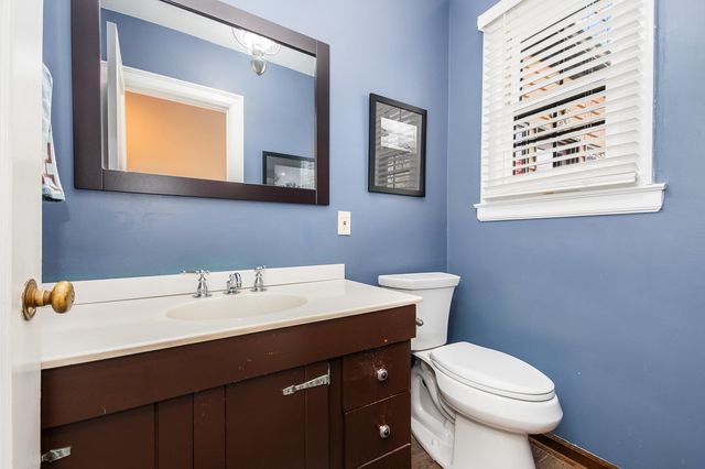 336 Hamilton Avenue, Elgin, IL 60123