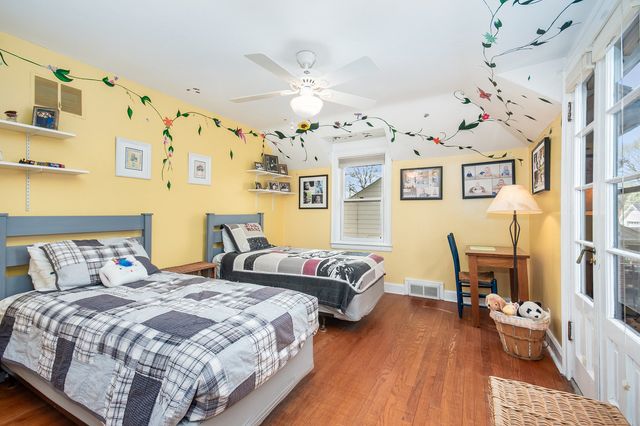 336 Hamilton Avenue, Elgin, IL 60123