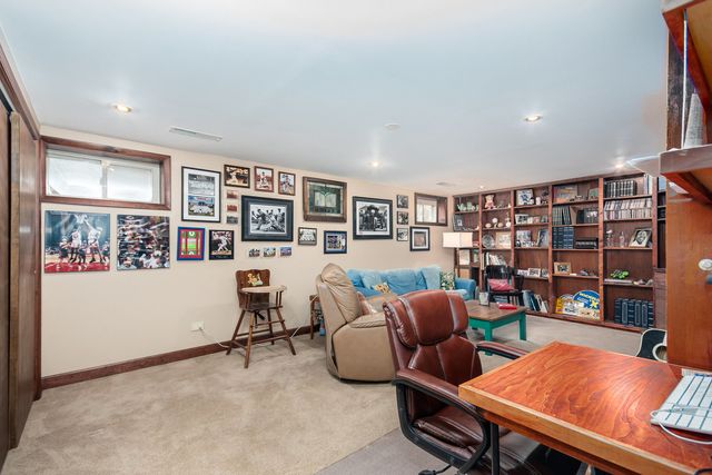 336 Hamilton Avenue, Elgin, IL 60123