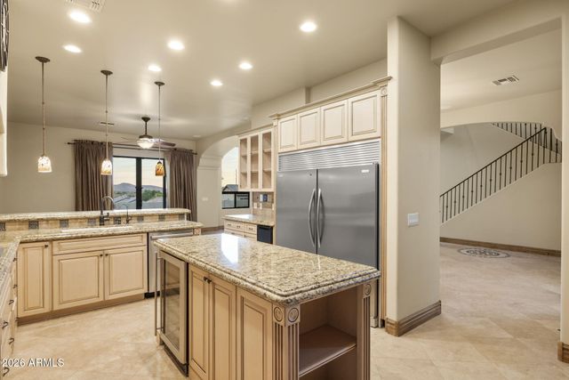 2109 E KERRY Lane, Phoenix, AZ 85024