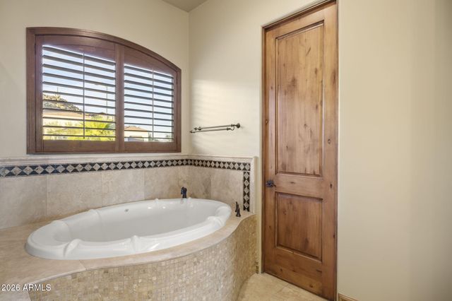 2109 E KERRY Lane, Phoenix, AZ 85024