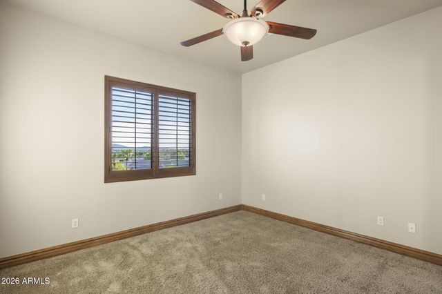 2109 E KERRY Lane, Phoenix, AZ 85024