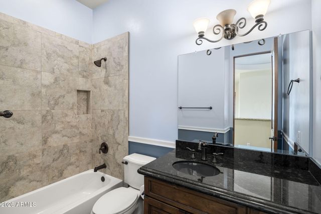 2109 E KERRY Lane, Phoenix, AZ 85024