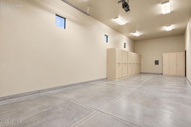 2109 E KERRY Lane, Phoenix, AZ 85024