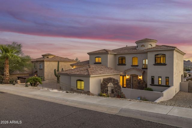2109 E KERRY Lane, Phoenix, AZ 85024