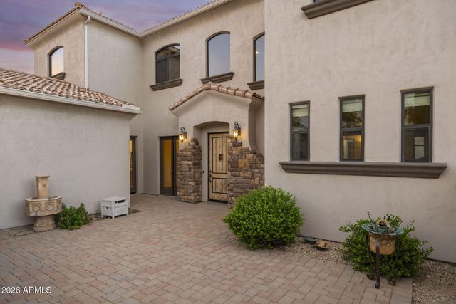 2109 E KERRY Lane, Phoenix, AZ 85024