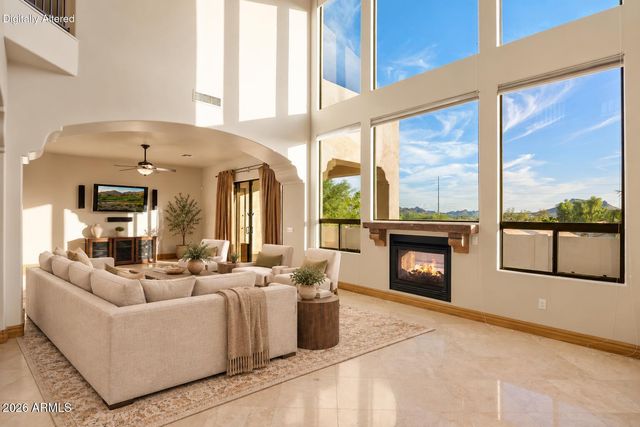 2109 E KERRY Lane, Phoenix, AZ 85024
