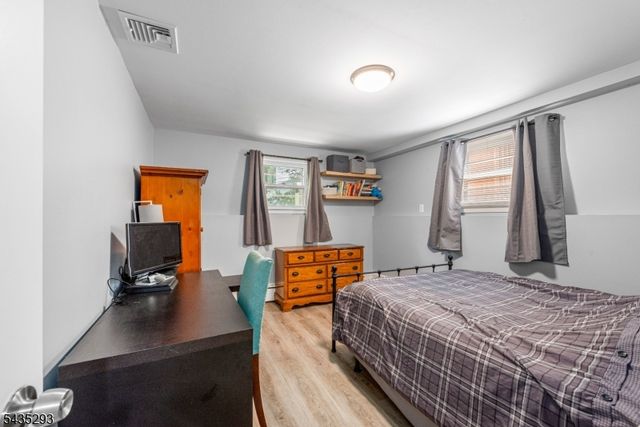 16 Sioux Trl, Denville Twp., NJ 07834