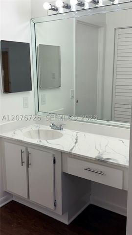 14014 SW 93rd Ln 14014, Miami, FL 33186