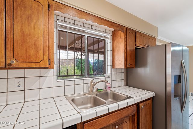 7316 E Calle Arturo, Tucson, AZ 85710