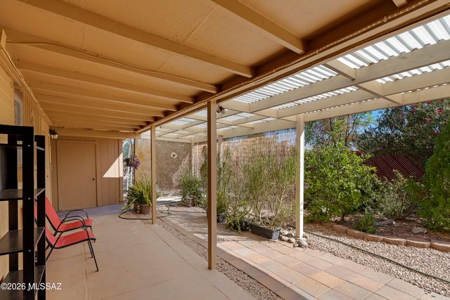7316 E Calle Arturo, Tucson, AZ 85710