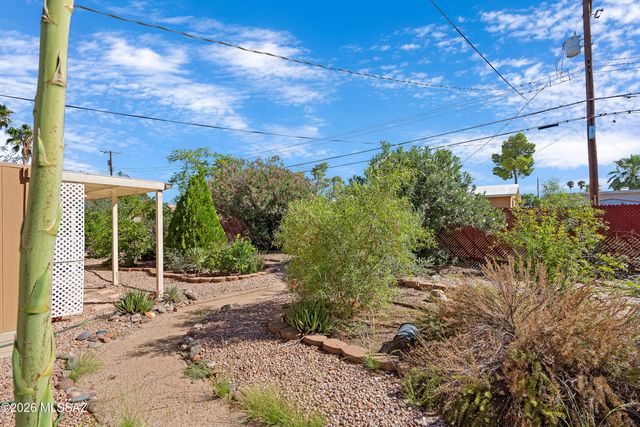 7316 E Calle Arturo, Tucson, AZ 85710