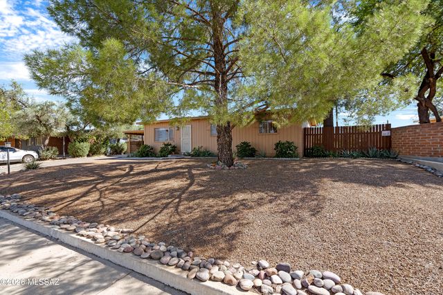 7316 E Calle Arturo, Tucson, AZ 85710