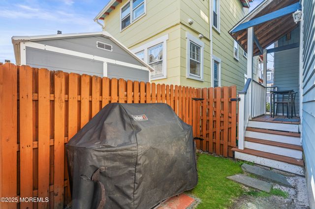 49 Franklin Avenue, Ocean Grove, NJ 07756