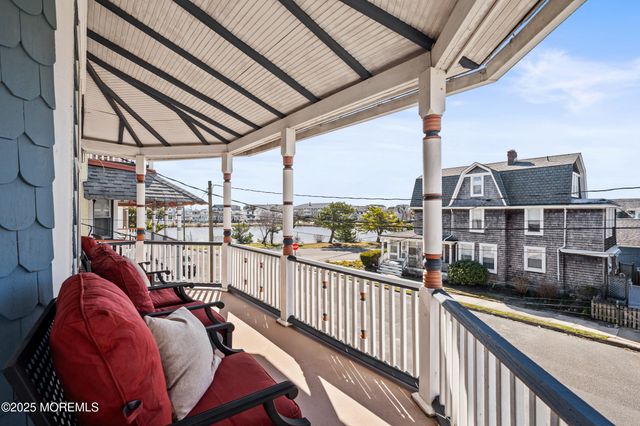 49 Franklin Avenue, Ocean Grove, NJ 07756