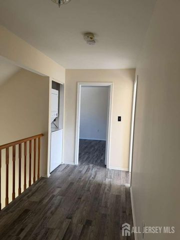 126 Winchester Way, Franklin Twsp, NJ 08873