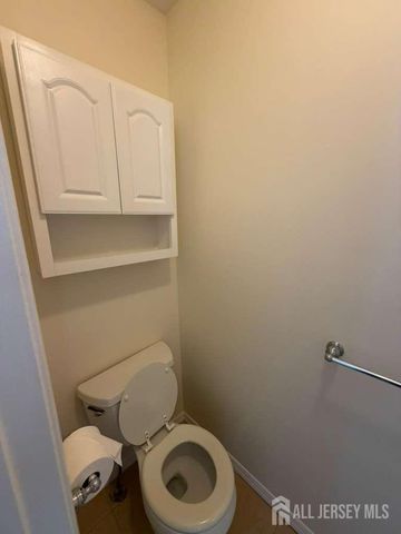 126 Winchester Way, Franklin Twsp, NJ 08873