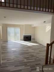 126 Winchester Way, Franklin Twsp, NJ 08873