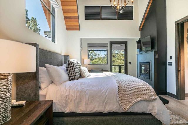 7770 Lahontan Drive, Truckee, CA 96161