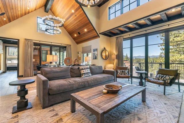 7770 Lahontan Drive, Truckee, CA 96161