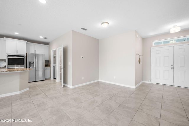 997 LAUREL VALLEY Drive, Orange Park, FL 32065