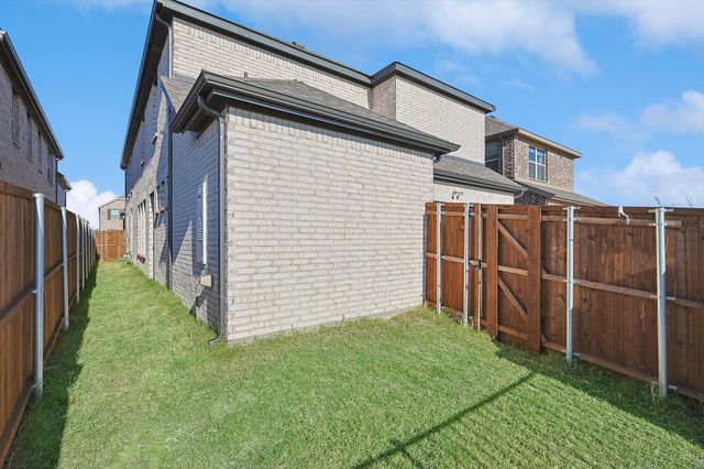 1276 Western Yarrow Avenue, Justin, TX 76247
