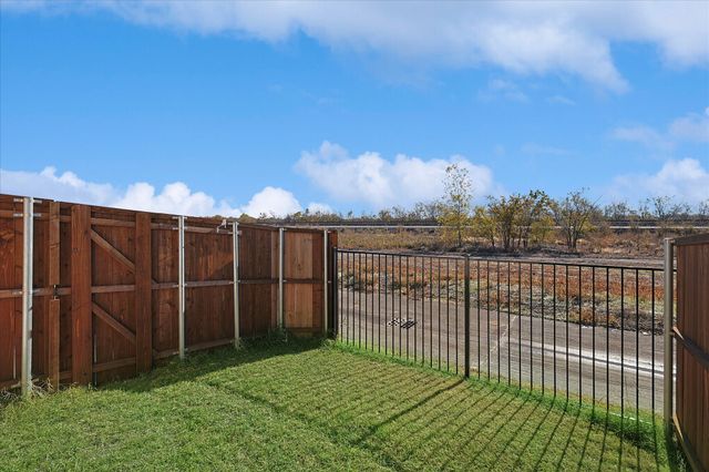1276 Western Yarrow Avenue, Justin, TX 76247