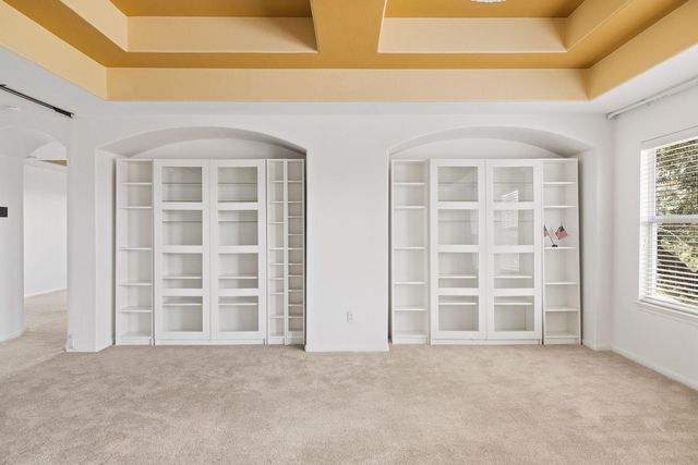 6623 Yaupon DR, Austin, TX 78759