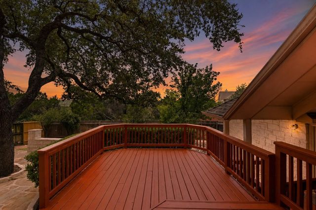 6623 Yaupon DR, Austin, TX 78759