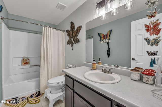 216 Gordon Lane, Dayton, NV 89403