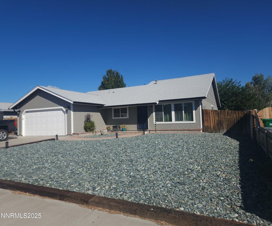216 Gordon Lane, Dayton, NV 89403