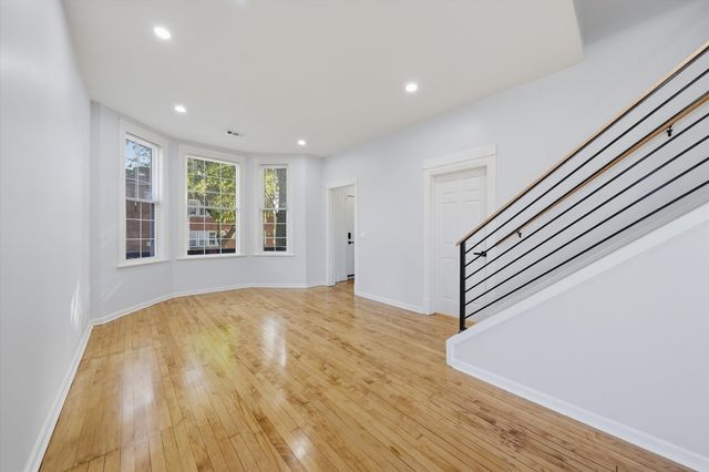 1936 W 38th Street, Chicago, IL 60609