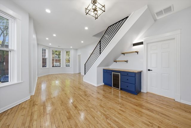 1936 W 38th Street, Chicago, IL 60609