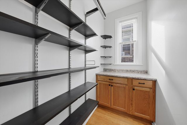 1936 W 38th Street, Chicago, IL 60609