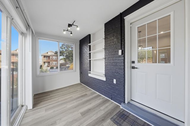 1936 W 38th Street, Chicago, IL 60609