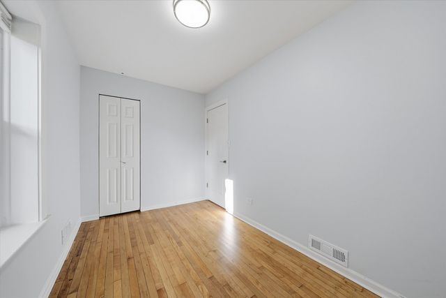 1936 W 38th Street, Chicago, IL 60609