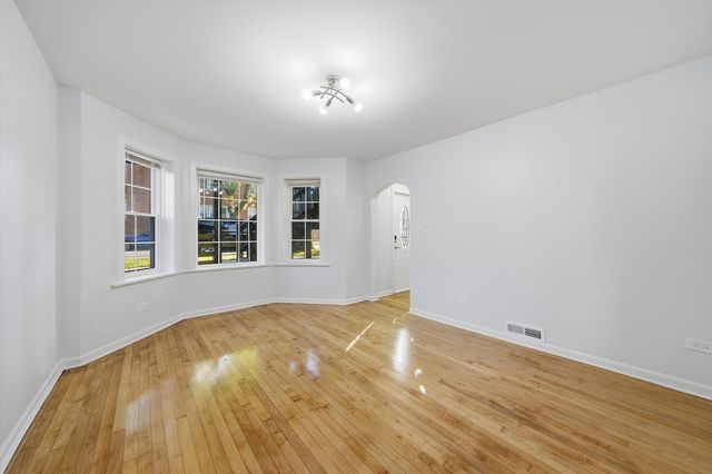 1936 W 38th Street, Chicago, IL 60609