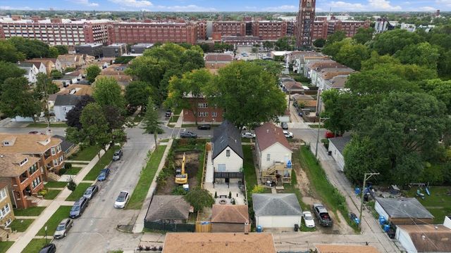 1936 W 38th Street, Chicago, IL 60609