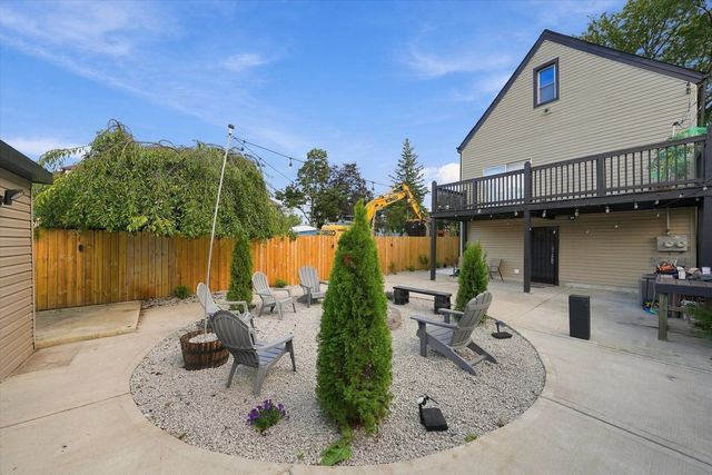 1936 W 38th Street, Chicago, IL 60609