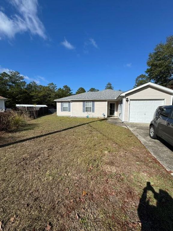 126 Jefferson Lane, Defuniak Springs, FL 32433