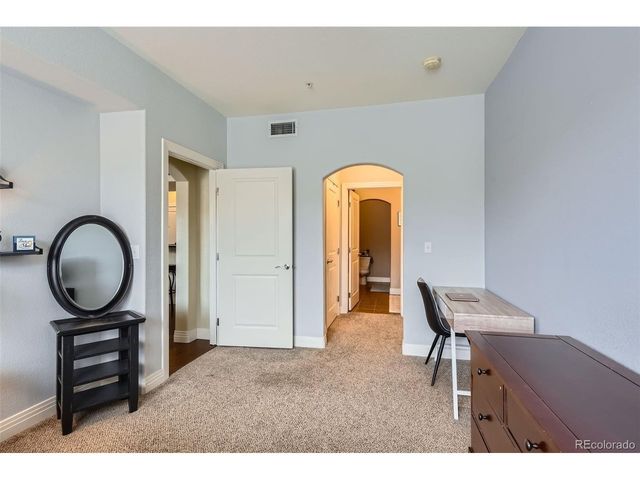9019 E Panorama Cir D207, Englewood, CO 80112