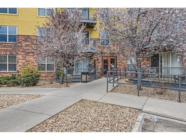 9019 E Panorama Cir D207, Englewood, CO 80112